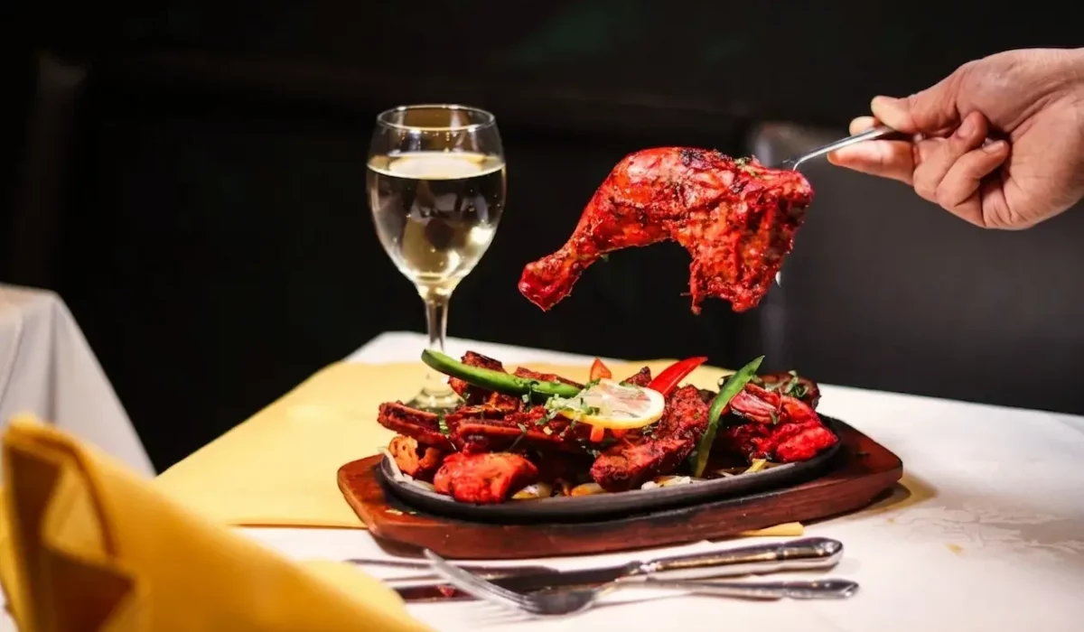 Halal tandoori chicken tikka at Dilchad Halal Indian restaurant near Liverpool Street London